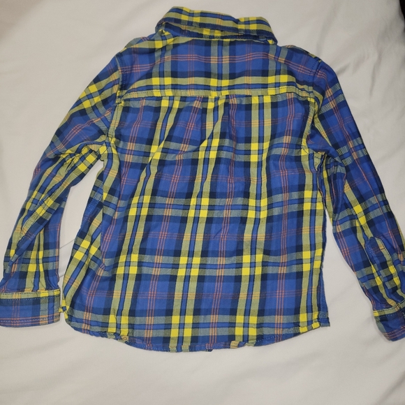 3 kids button ups - Picture 9 of 9